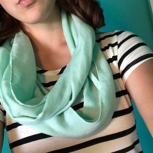 Pretty light blue scarf💕❄️